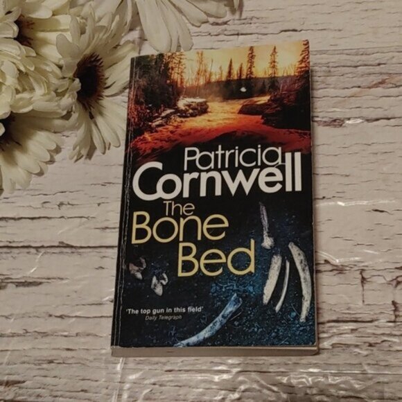 3/$13 The Bone Bed by Patricia Cornwell Adult novel book - Picture 1 of 4